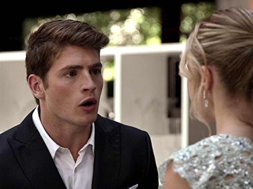 Gregg Sulkin in Faking It (2014)