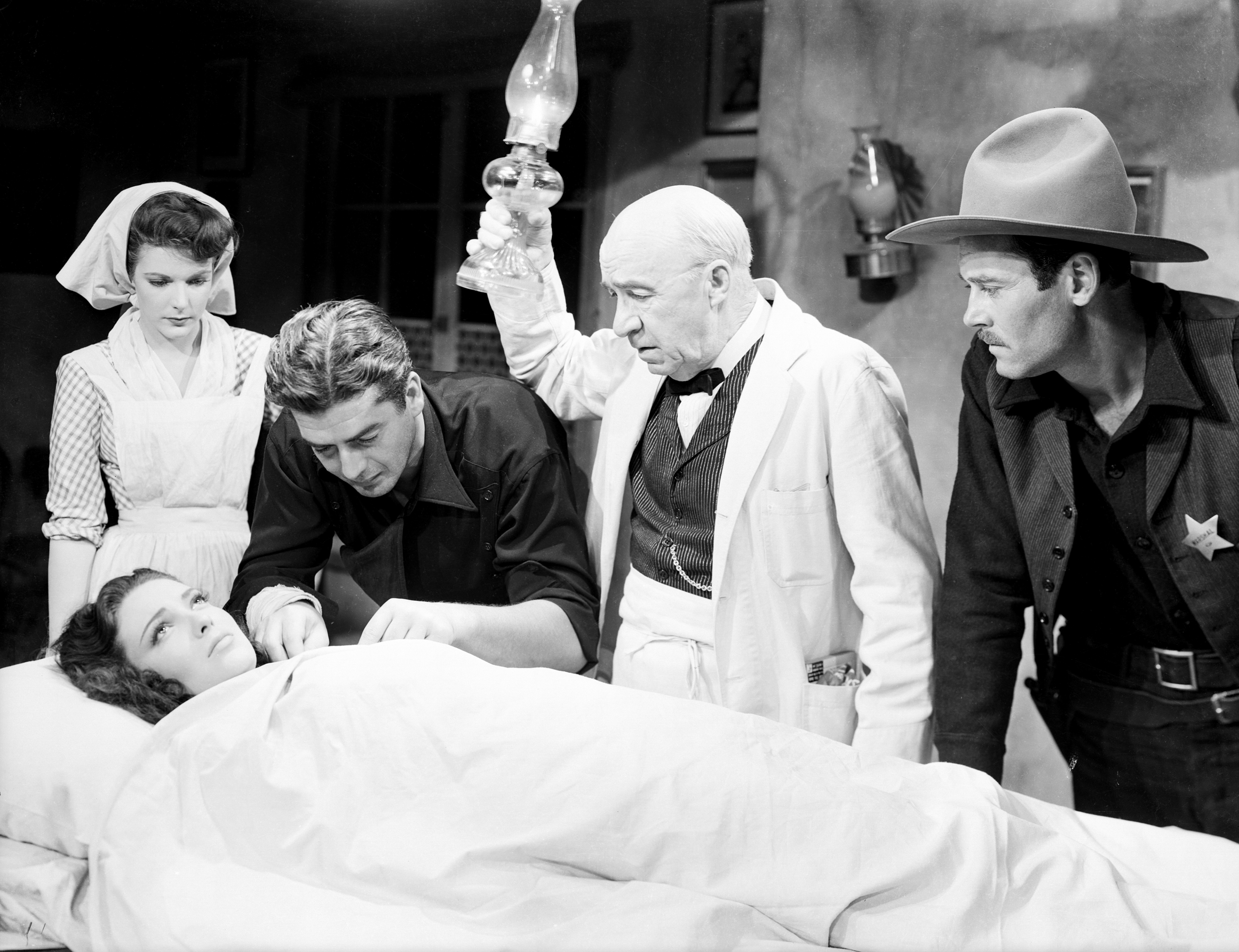 Henry Fonda, Linda Darnell, Victor Mature, Cathy Downs, and J. Farrell MacDonald in My Darling Clementine (1946)