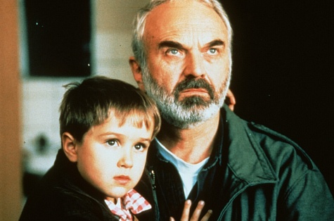 Zdenek Sverák and Andrey Khalimon in Kolya (1996)