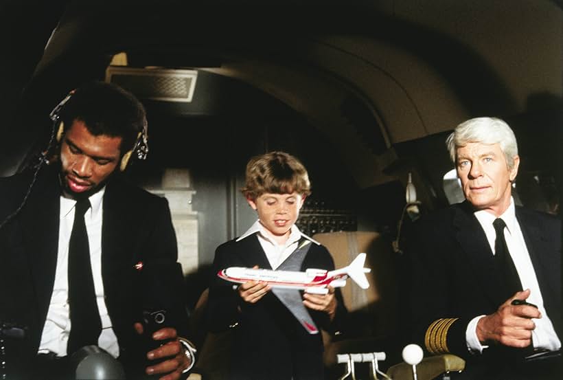 Kareem Abdul-Jabbar, Peter Graves, and Rossie Harris in Airplane! (1980)