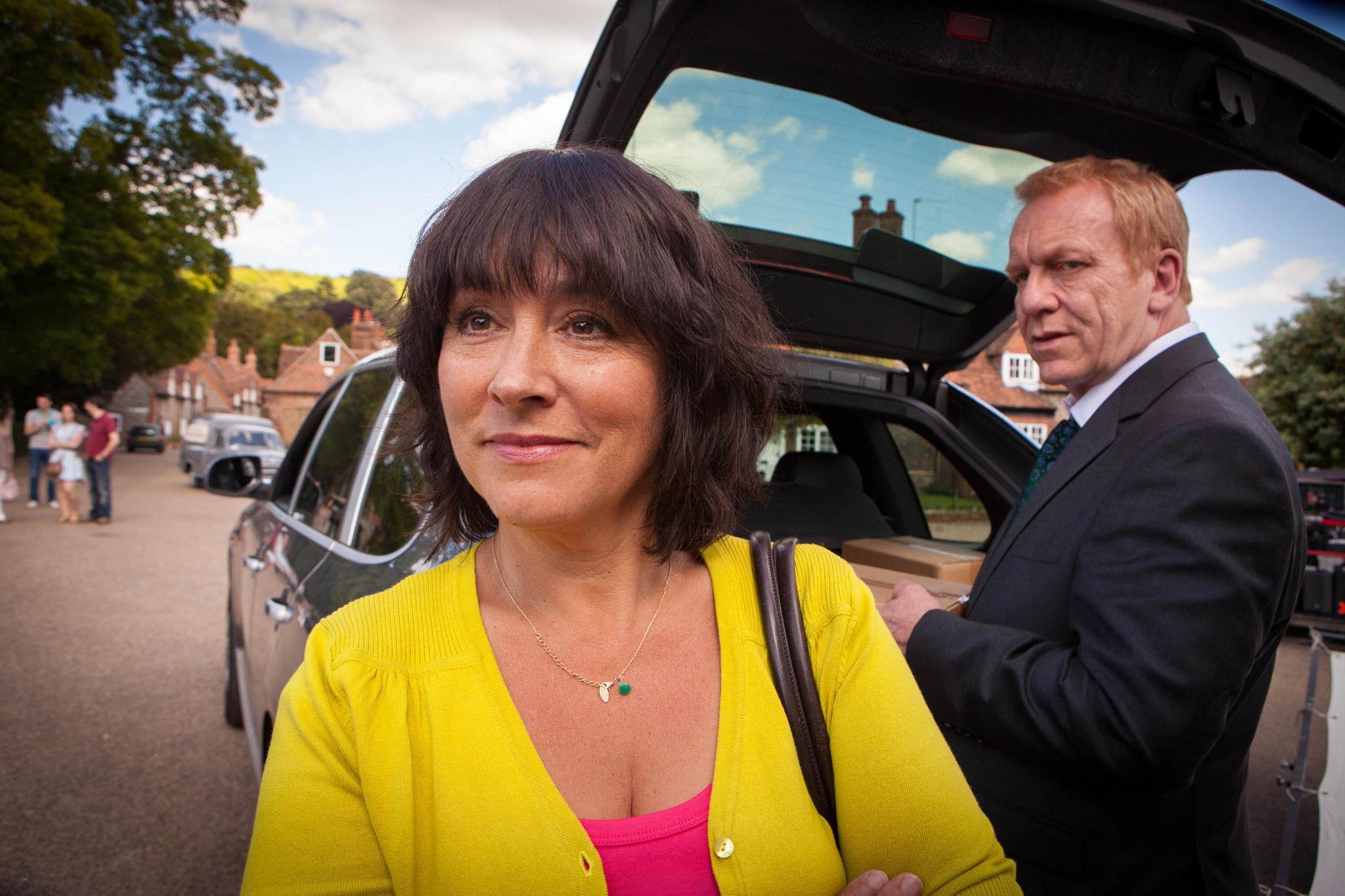 Arabella Weir and Clive Wood in Midsomer Murders (1997)