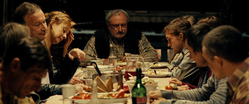 Bogdan Stupka, Ivan Dobronravov, Aleksandr Nazarov, and Evgeniya Dmitrieva in Home (2011)