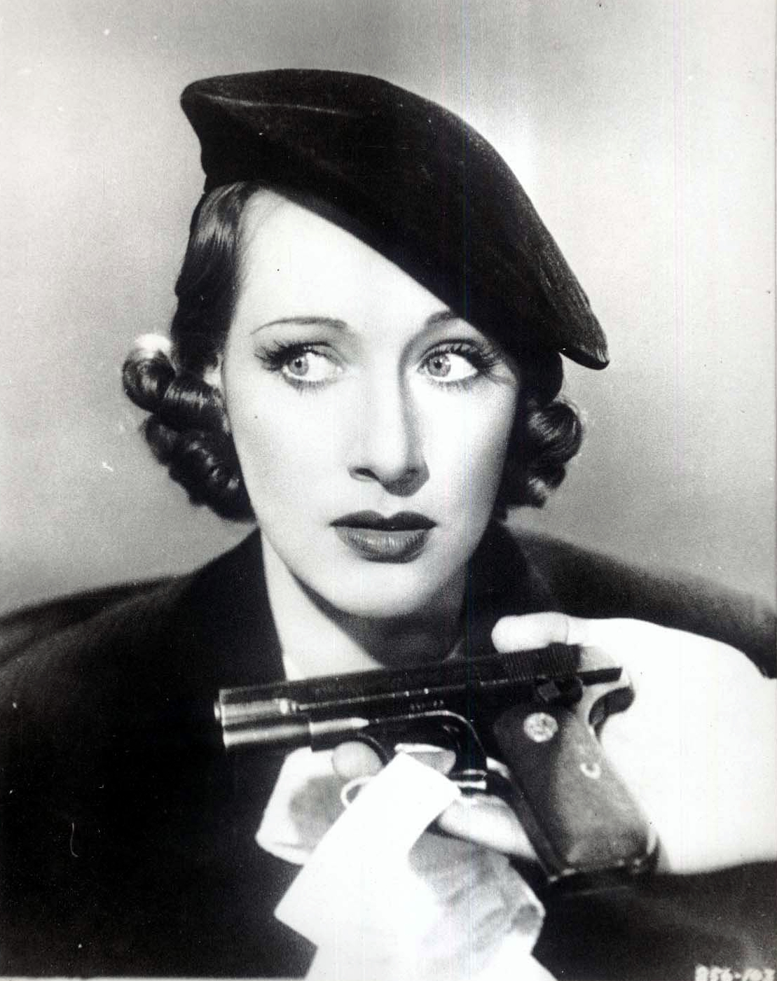 Tala Birell in She's Dangerous (1937)