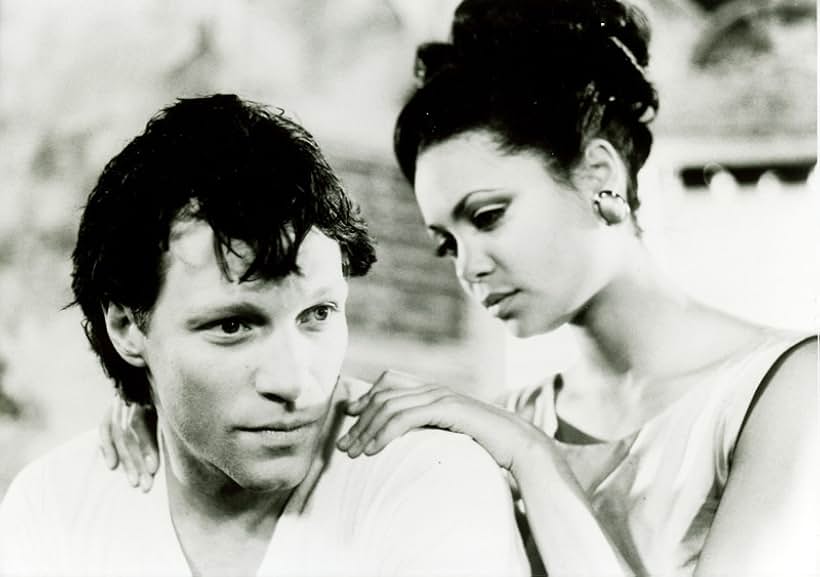 Jon Bon Jovi and Thandiwe Newton in The Leading Man (1996)