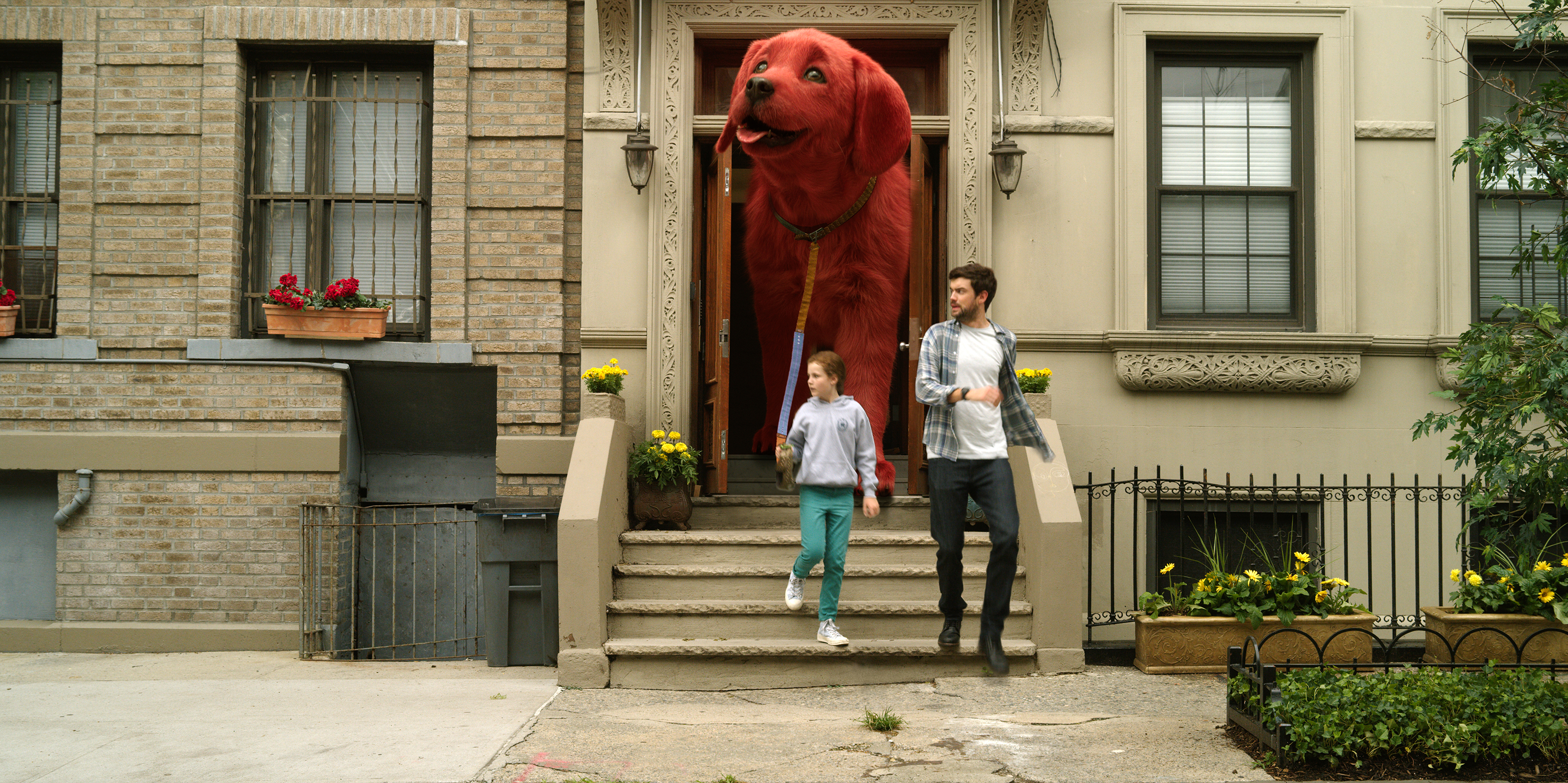 Jack Whitehall and Darby Camp in Clifford the Big Red Dog (2021)