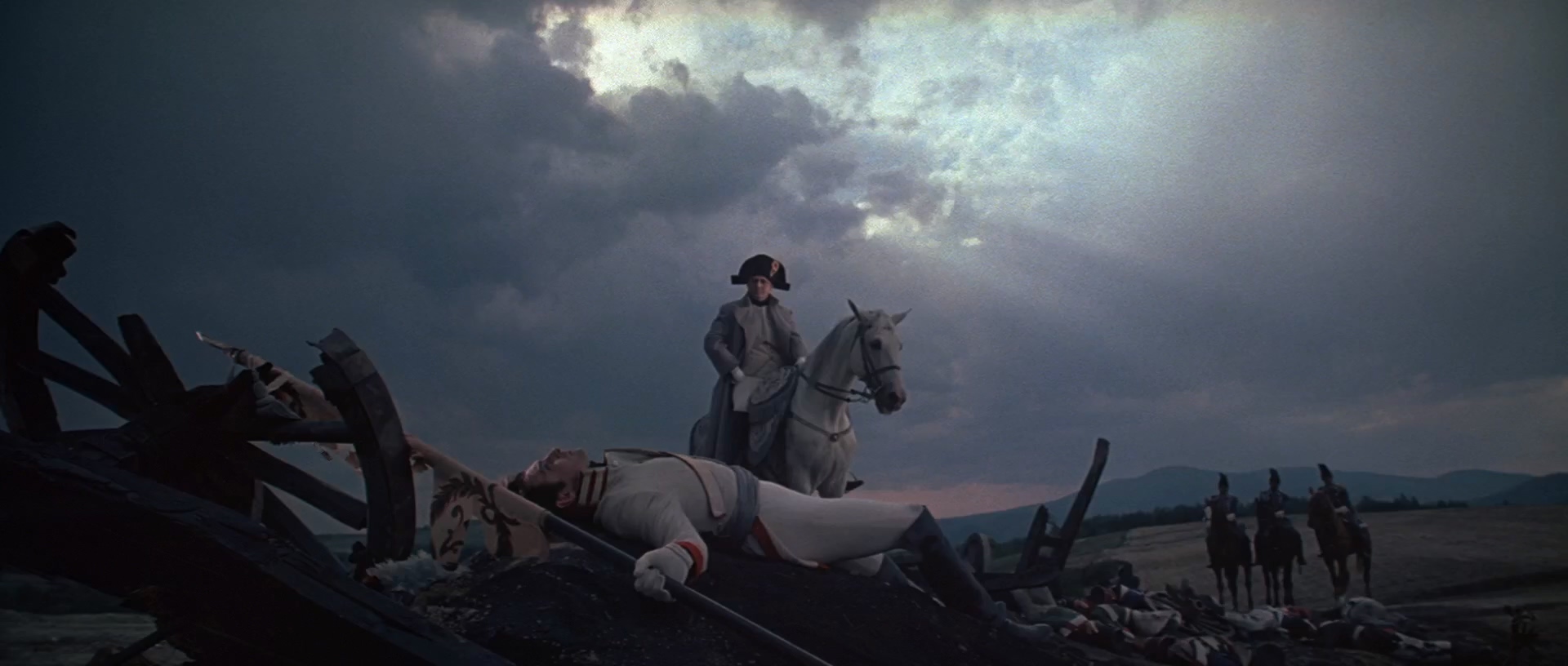 Vladislav Strzhelchik and Vyacheslav Tikhonov in War and Peace (1965)