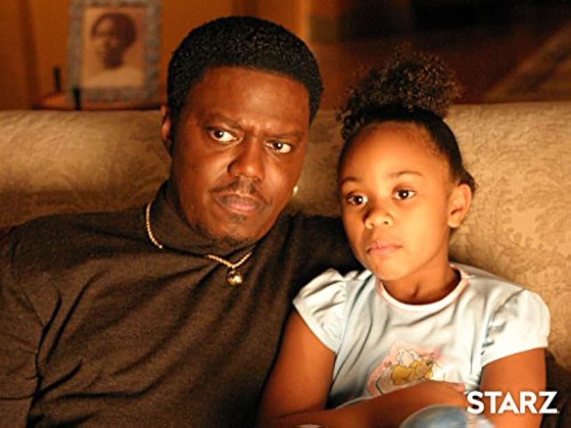 Bernie Mac and Dee Dee Davis in The Bernie Mac Show (2001)