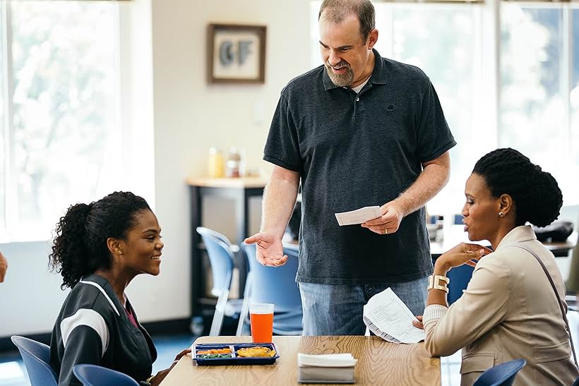 Aryn Wright-Thompson, Alex Kendrick, and Priscilla C. Shirer in Overcomer (2019)