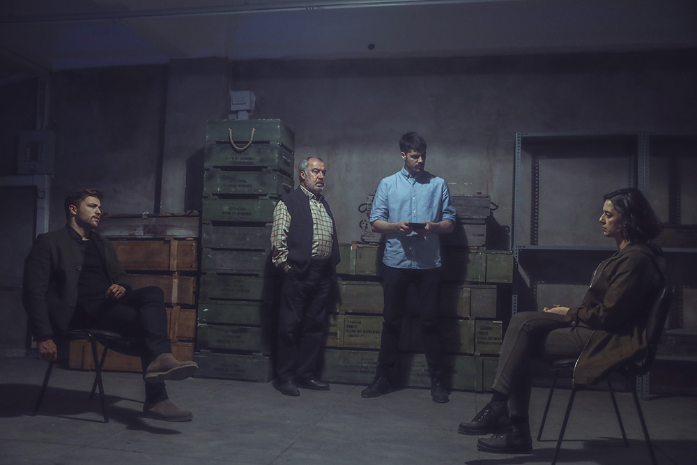 Atsiz Karaduman, Melis Birkan, Tolga Saritas, and Genco Ozak in Baskin (2019)