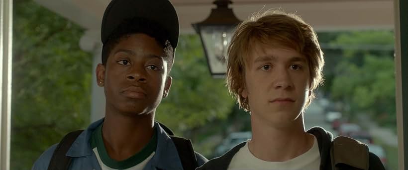 Thomas Mann and RJ Cyler in Me and Earl and the Dying Girl (2015)