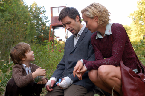 Paddy Considine, Radha Mitchell, and Danya Baryshnikov in Pu-239 (2006)