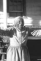 Beah Richards in Beloved (1998)