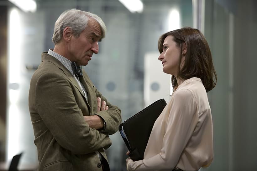 Sam Waterston and Emily Mortimer in The Newsroom (2012)