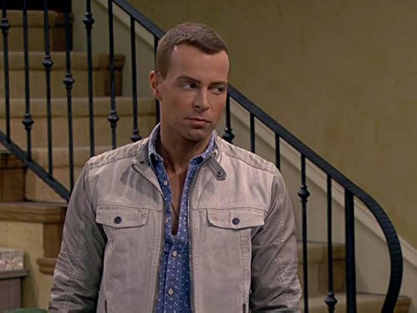 Joey Lawrence in Melissa & Joey (2010)