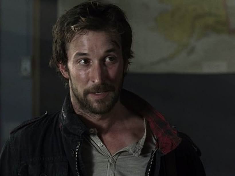 Noah Wyle in Falling Skies (2011)