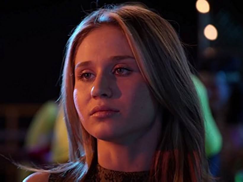 Rita Volk in Faking It (2014)