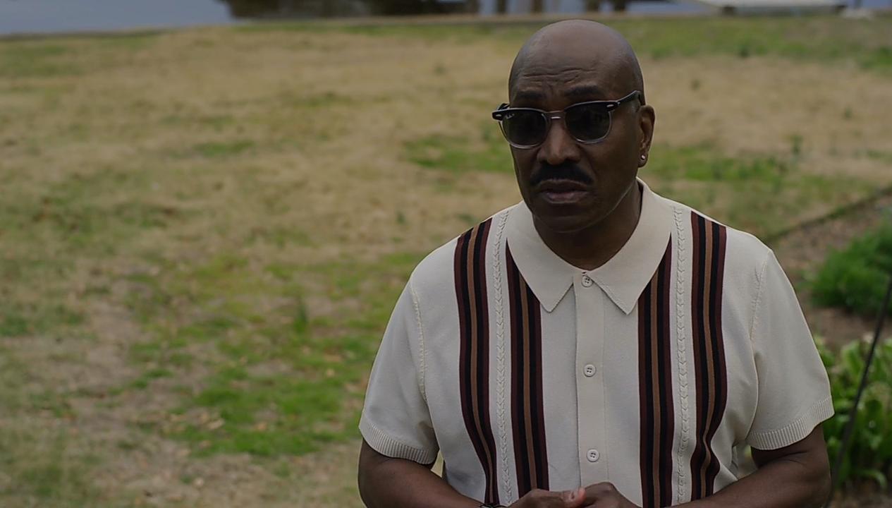 Clifton Powell in Crossover: The Revenge