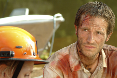 Michael Vartan in Rogue (2007)