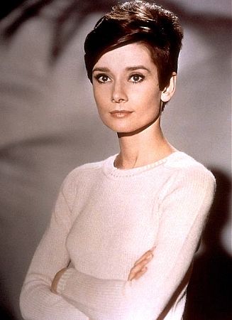 33-343 Audrey Hepburn "Wait Until Dark"