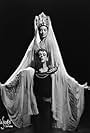 Margot Fonteyn and Robert Helpmann as Ophelia and Hamlet, c. 1942.