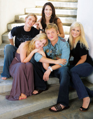 Aaron Carter, Nick Carter, Leslie Carter, Angel Carter, and Bobbie Jean Carter in House of Carters (2006)