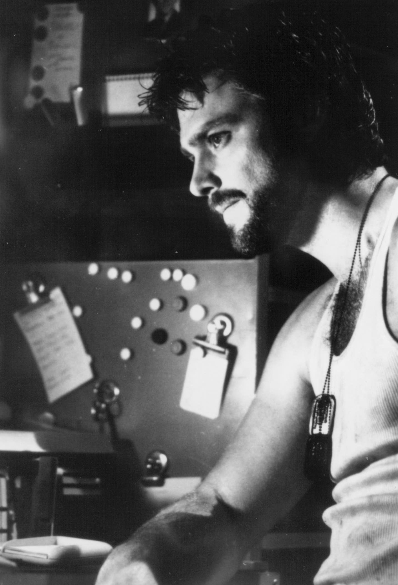 Greg Evigan in DeepStar Six (1989)