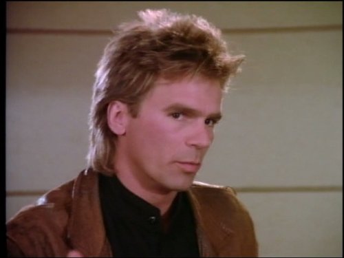 Richard Dean Anderson in MacGyver (1985)