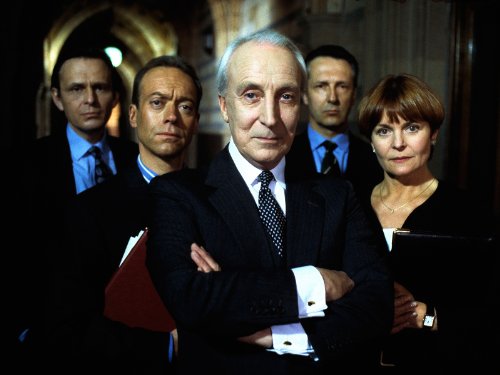 Ian Richardson, Isla Blair, and Nickolas Grace in The Final Cut (1995)