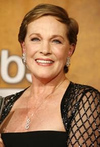 Primary photo for Julie Andrews