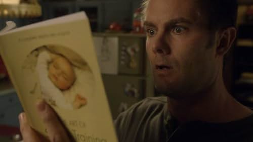 Garret Dillahunt in Raising Hope (2010)