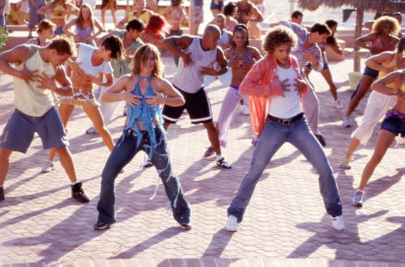 Kelly Clarkson and Justin Guarini in From Justin to Kelly (2003)