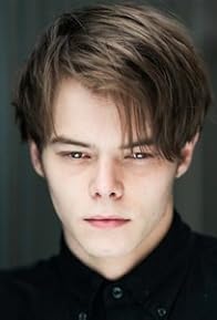 Primary photo for Charlie Heaton