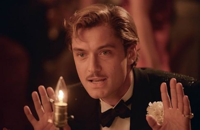 Jude Law in The Aviator (2004)