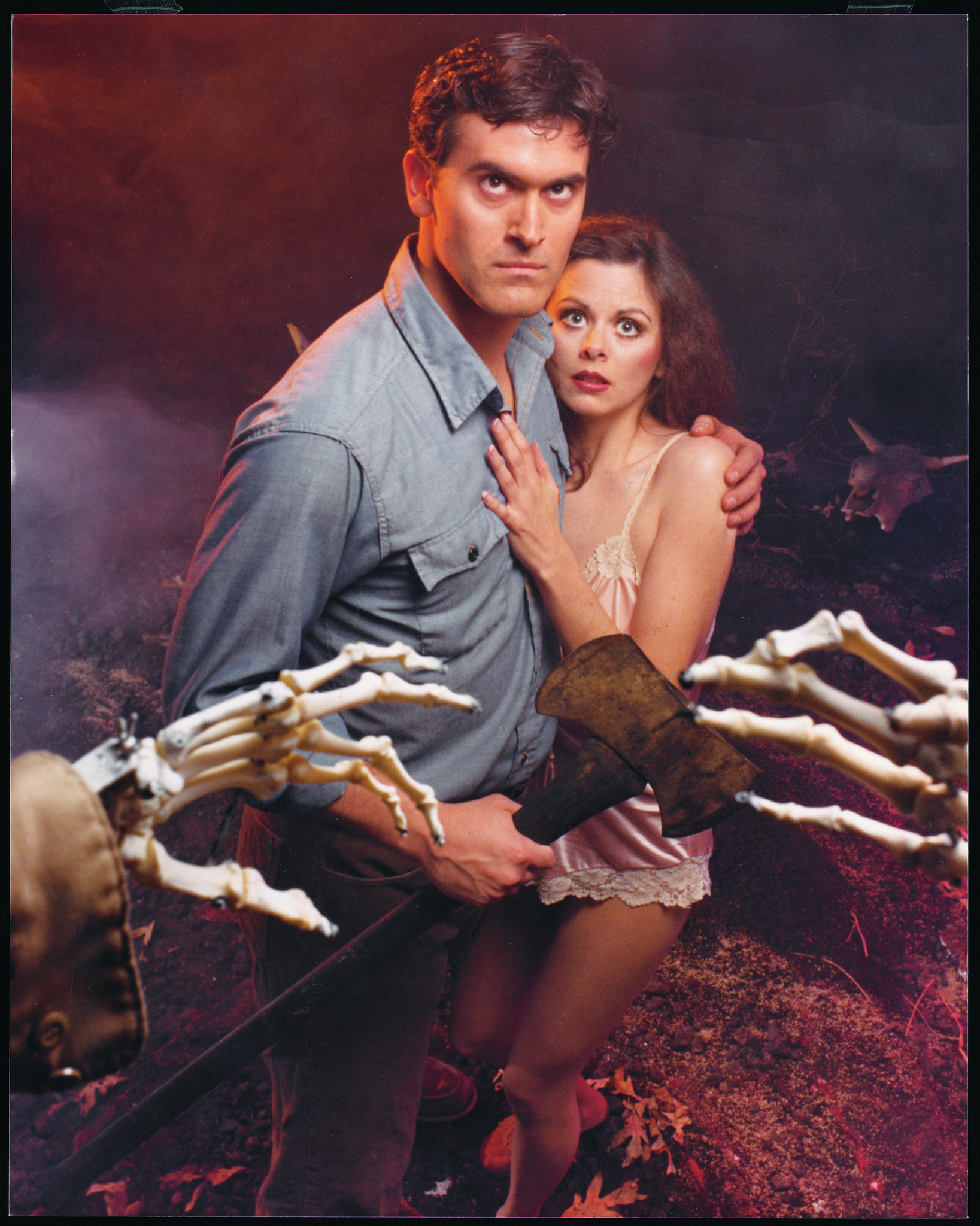 Bridget Hoffman and Bruce Campbell in The Evil Dead (1981)