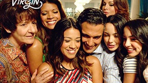 Jaime Camil, Ivonne Coll, Andrea Navedo, Gina Rodriguez, Tina Casciani, Veronica Merrell-Burriss, and Vanessa Merrell in Jane the Virgin (2014)