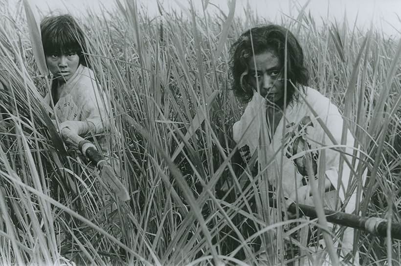 Nobuko Otowa and Jitsuko Yoshimura in Onibaba (1964)