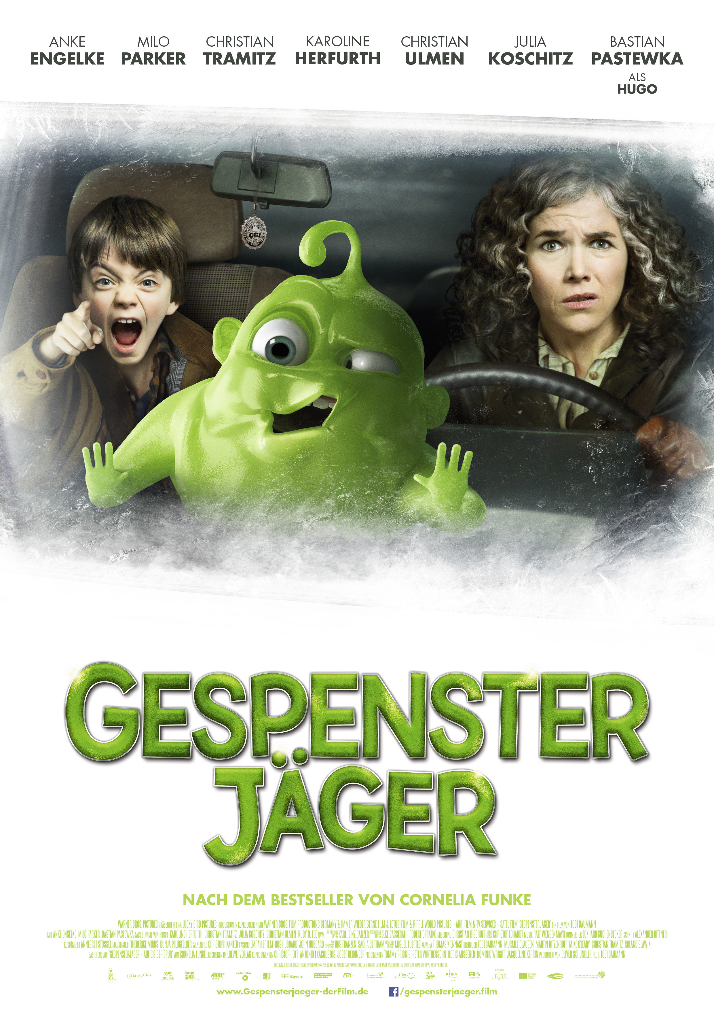 Anke Engelke and Milo Parker in Ghosthunters: On Icy Trails (2015)