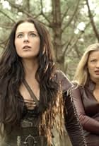 Bridget Regan and Tabrett Bethell in Legend of the Seeker (2008)