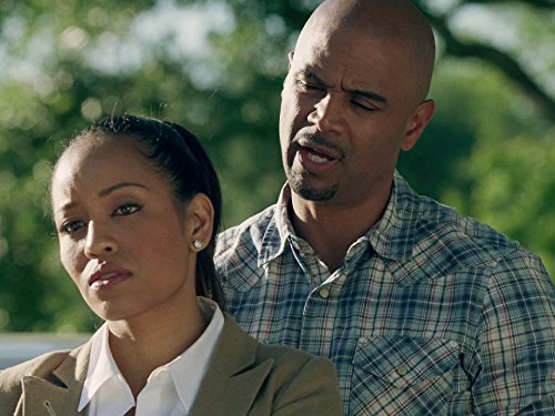 Dawn-Lyen Gardner and Dondré T. Whitfield in Queen Sugar (2016)