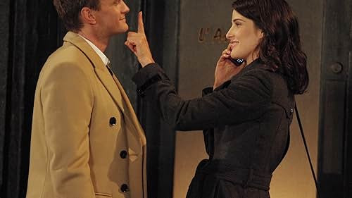 Neil Patrick Harris and Cobie Smulders in How I Met Your Mother (2005)