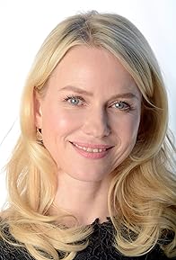 Primary photo for Naomi Watts