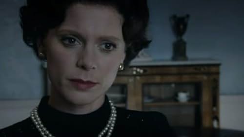 Emilia Fox in The Queen (2009)