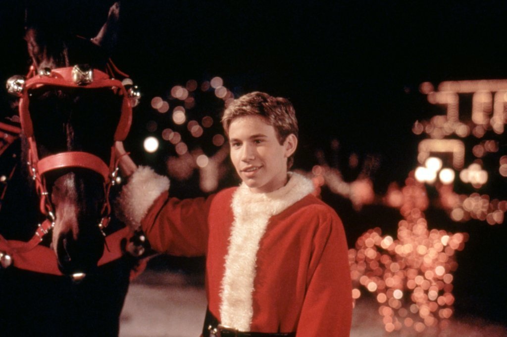 Jonathan Taylor Thomas in I'll Be Home for Christmas (1998)