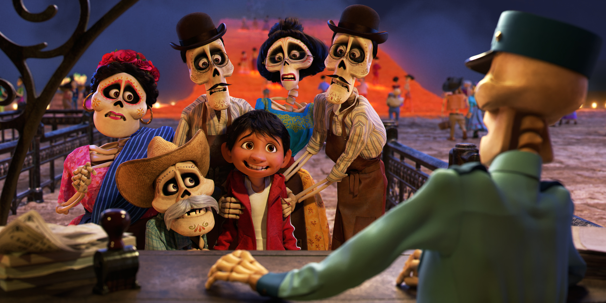 Alfonso Arau, Selene Luna, Dyana Ortelli, Herbert Siguenza, and Anthony Gonzalez in Coco (2017)