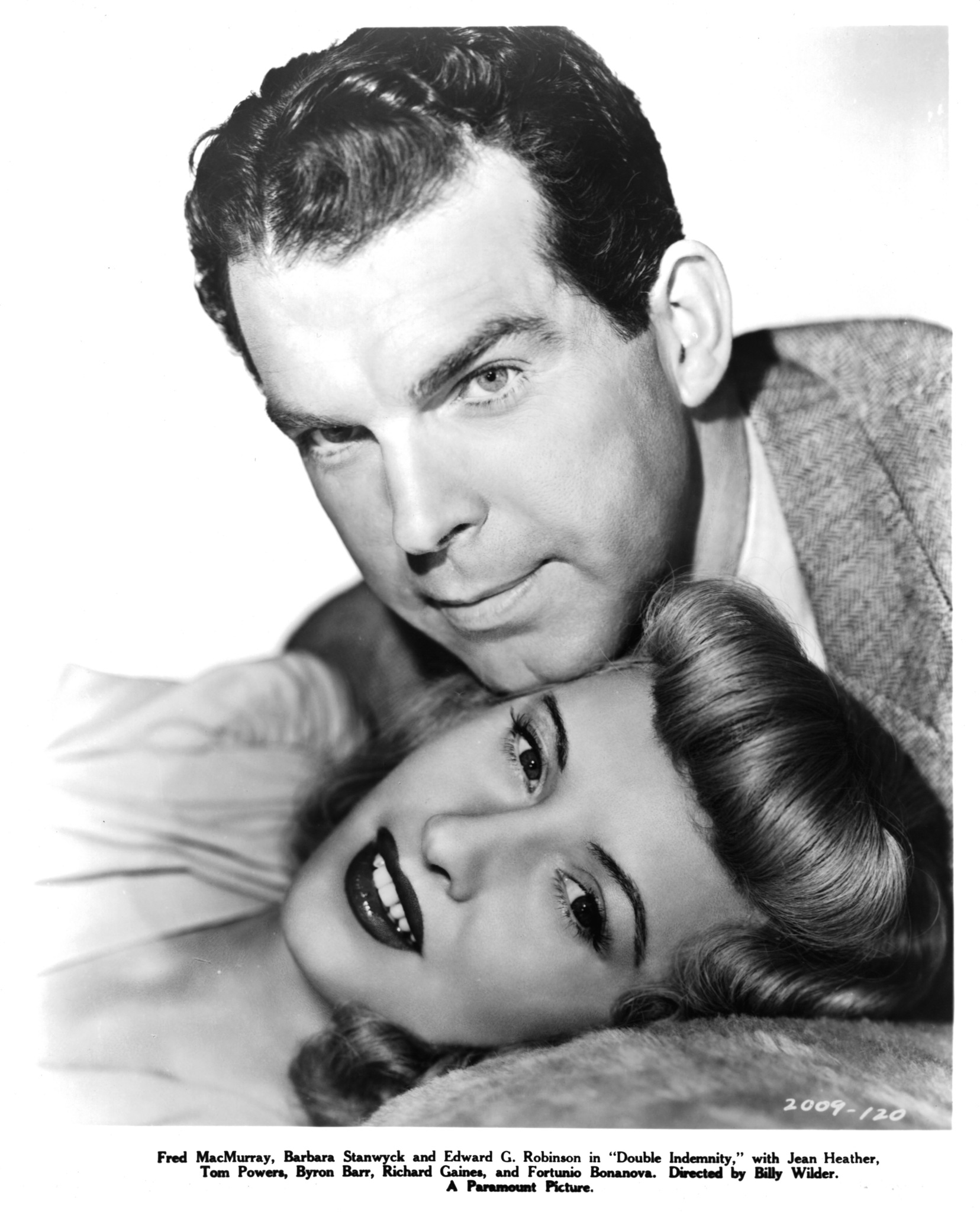 Barbara Stanwyck and Fred MacMurray in Double Indemnity (1944)