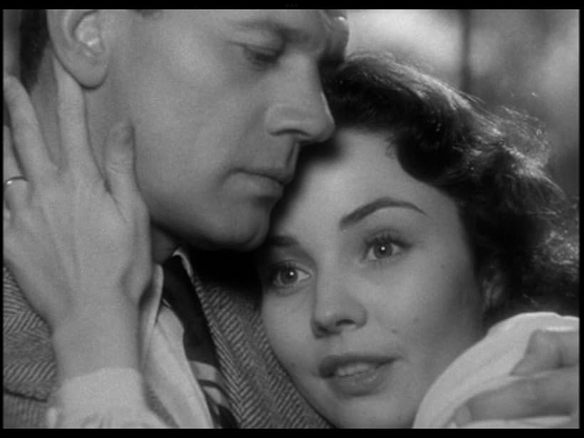 Joseph Cotten and Jennifer Jones in Love Letters (1945)