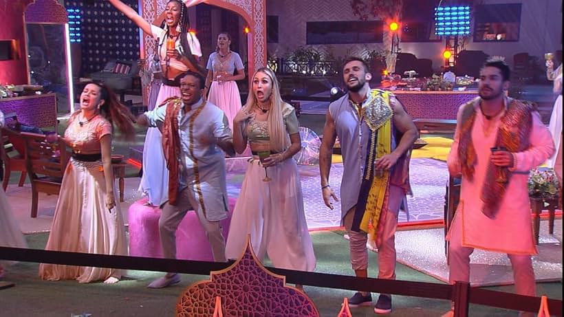 Juliette, Arthur Picoli, Arcrebiano Araújo, Camilla de Lucas, POCAH, and Lucas 'Koka' Penteado in Big Brother Brazil (2002)