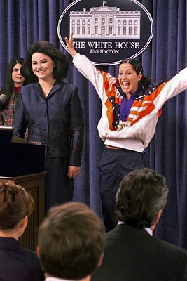 Delta Burke, Kimberly McCullough, and Lea Moreno in DAG (2000)