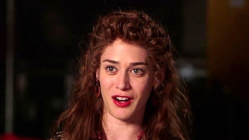 Allied: Lizzy Caplan On Brad Pitt