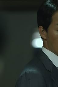 Park Sung-woong in Hidden Identity (2015)